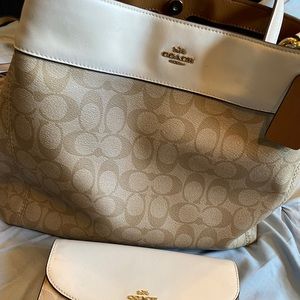 Coach shoulder bag